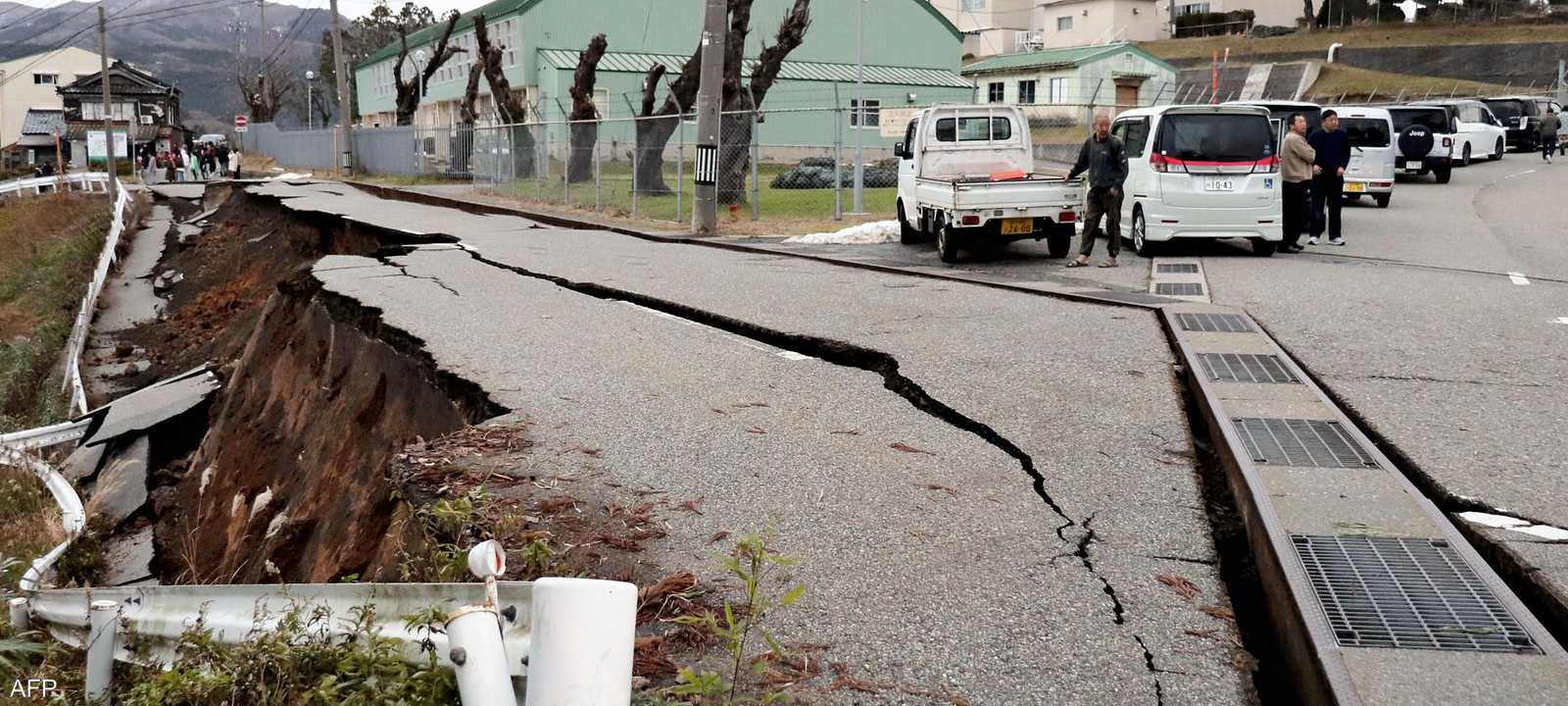 آثار الزلزال الذي ضرب اليابان في مدينة وجيما