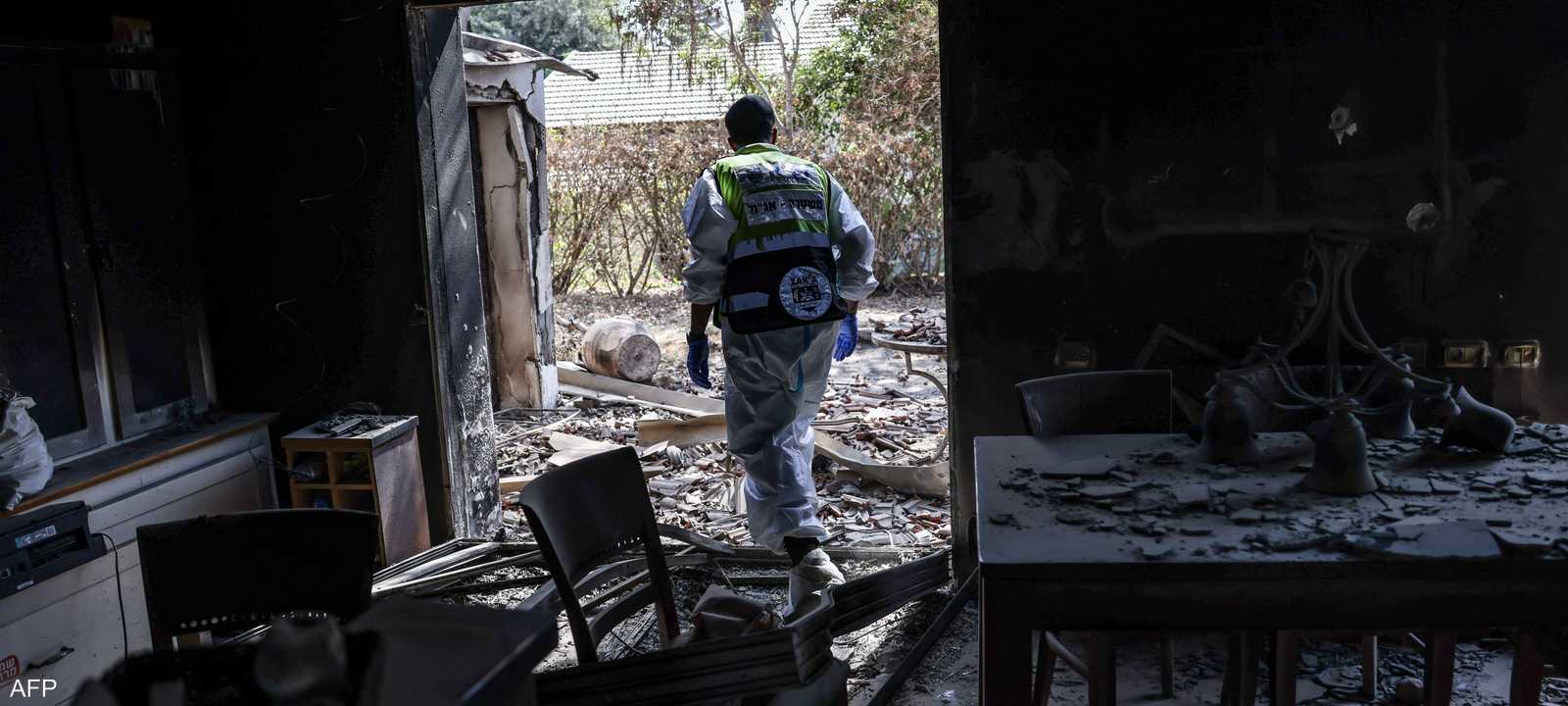 داخل منزل مهجور لمستوطنين في غلاف غزة