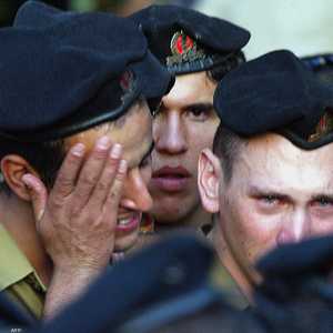 عناصر من الجيش الإسرائلي أثناء تشييع عدد من قتلى الجيش