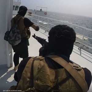 مسلحو الحوثي يهددون الأمن الملاحي في البحر الأحمر