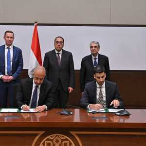 مصر توقع اتفاقية مشروع لإنتاج الطاقة من الرياح باستثمارات 1.