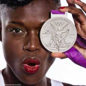 اللاعبة الفرنسية من أصول سنغالية إميلي جوميس