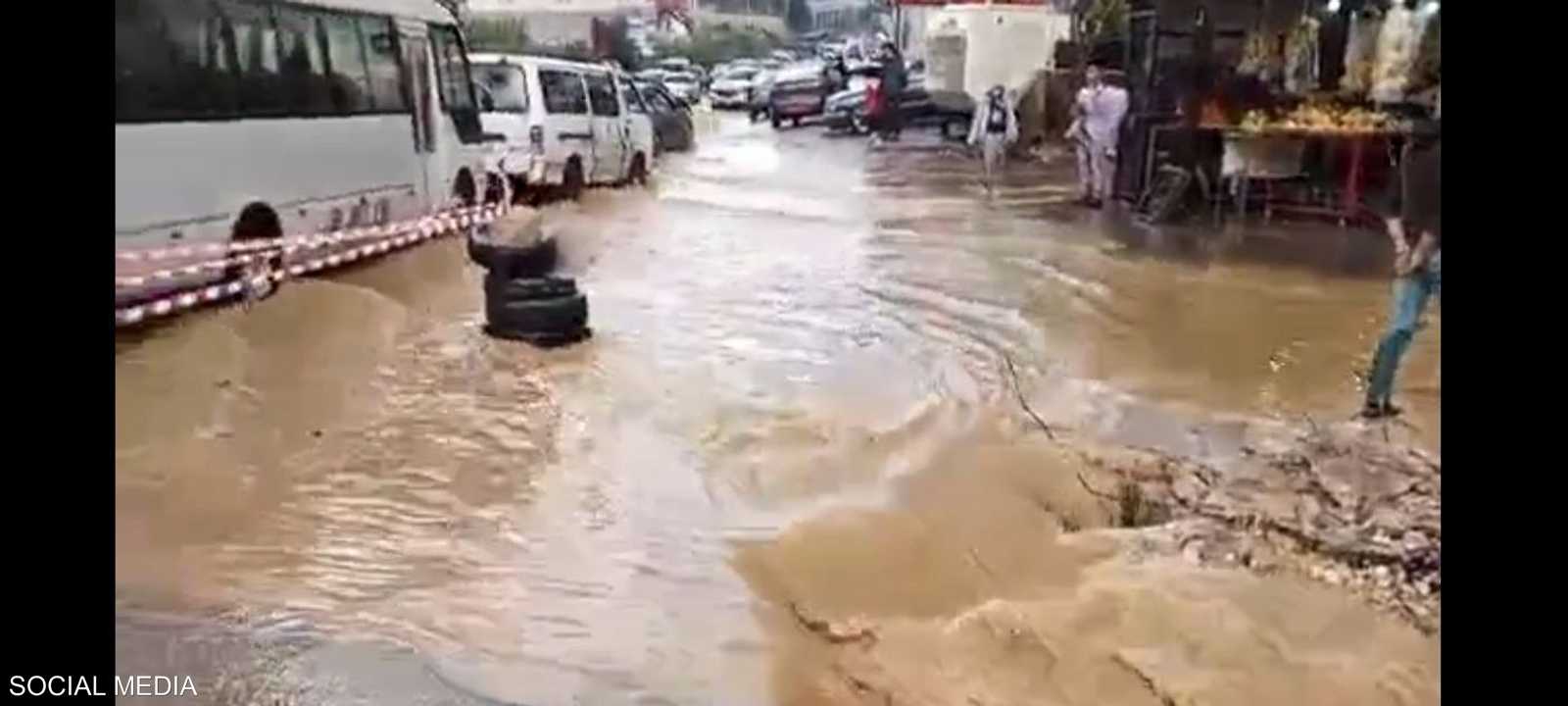 لبنان يمر بموجة من الاضطرابات الجوية