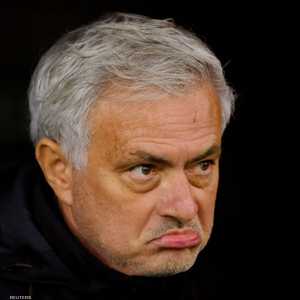 روما يقيل مورينيو بأثر فوري