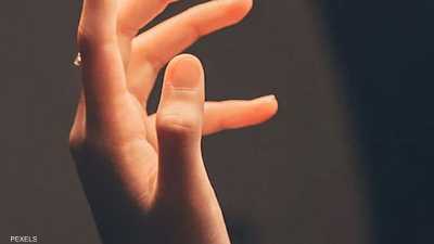 عرض شائع على الأصابع.. قد يكشف سرطان الرئة مبكرا