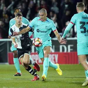 من المباراة بين الفريقين