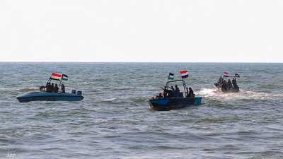 جماعة الحوثي مستمرة في استهداف السفن بالبحر الأحمر