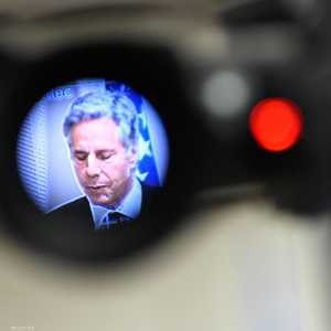 بلينكن بعدسة أحد الصحفيين خلال زيارته نيجيريا