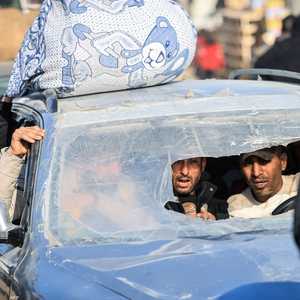 الغزيون.. في رحلات فرار من الموت إلى الموت