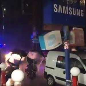 سيارات الإسعاف هرعت إلى مكان المنزل المستهدف