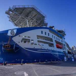 سفينة مد الكابلات "ليوناردو دافينشي"