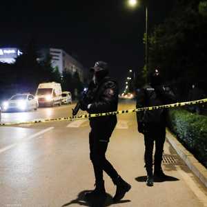 عناصر أمن تركي في موقع الحادث