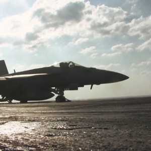 الولايات المتحدة وإيران.. عداء في العلن وتهدئة في السر