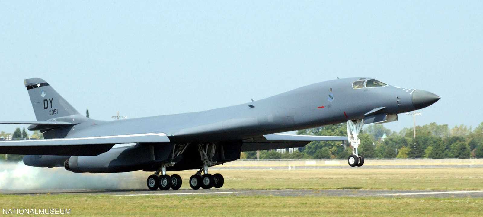 "بي 1" تعد أهم قاذفة قنابل لدى الجيش الأميركي