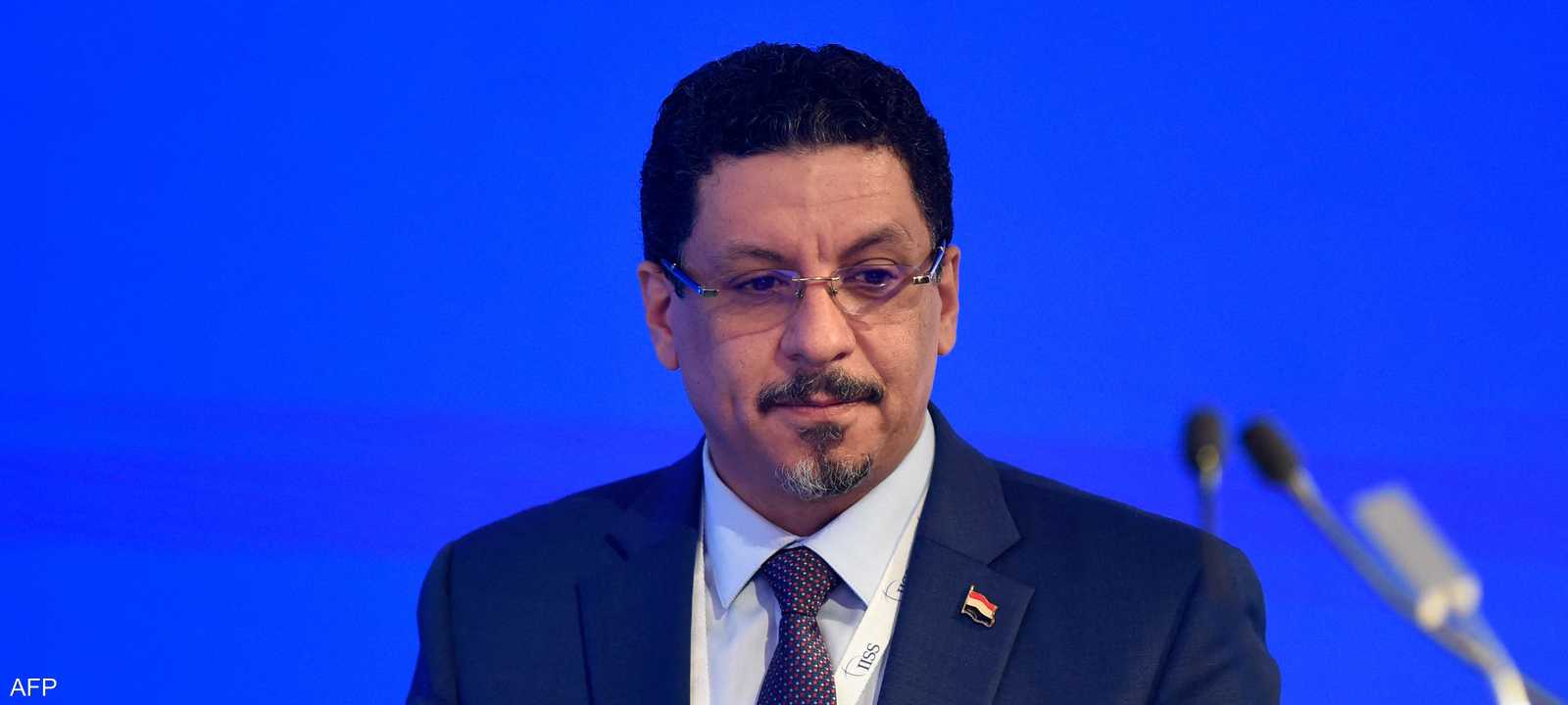 أحمد عوض بن مبارك رئيسا جديدا للوزراء