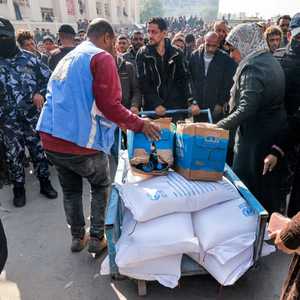 منظمات دولية تحذر من تداعيات هائلة لوقف تمويل الأونروا