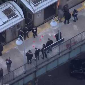 الشرطة تنتشر في موقع حادثة إطلاق النار