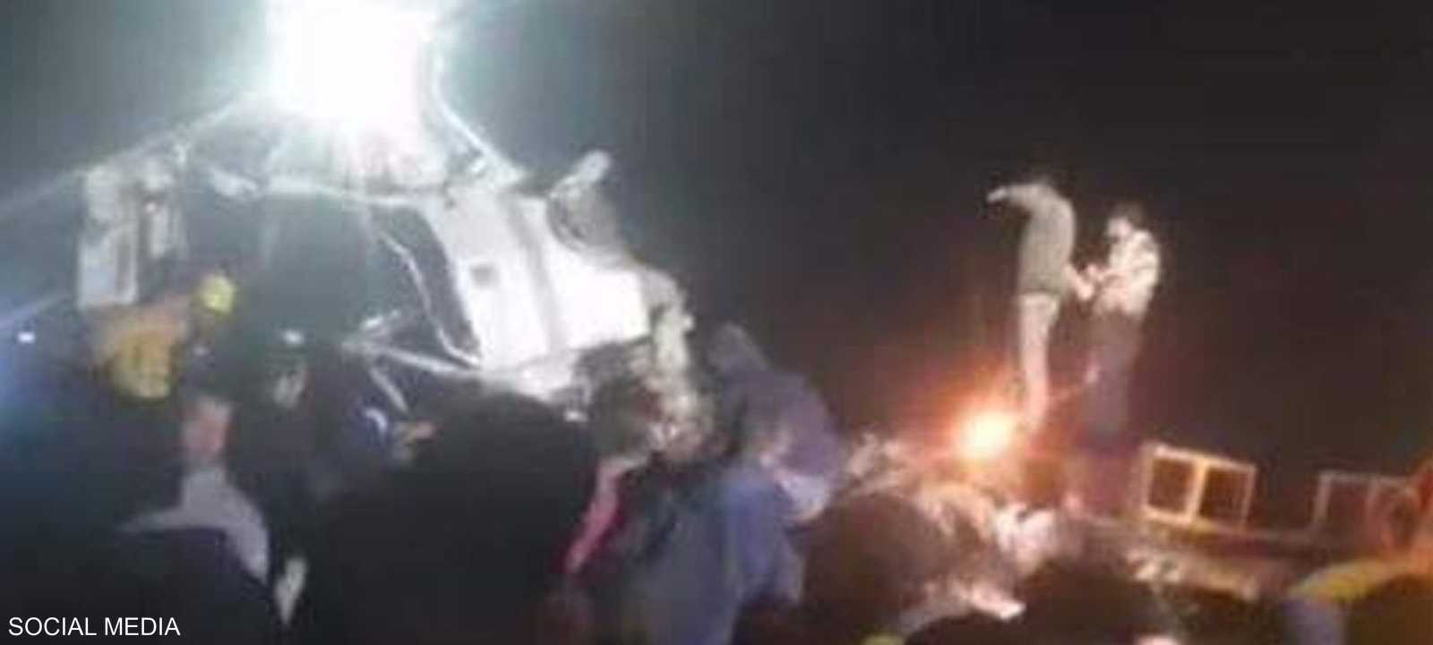 15 شخصا على الأقل قتلوا في الحادث