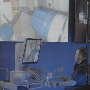 التحكم عن بعد في روبوت جراحي موجود في محطة الفضاء الدولية