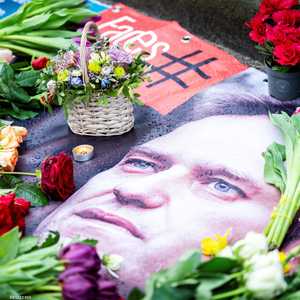 أعلنت مصلحة السجون الروسية وفاة نافالني