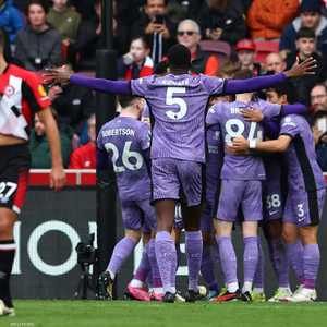 ليفربول تخطى برنتفورد برباعية