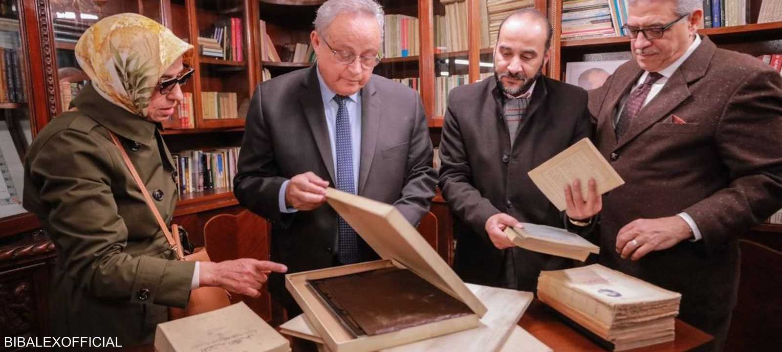 تضم المكتبة المهداة 1500 كتاب