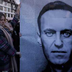 "فحص كيميائي" ينتظر جثة نافالني