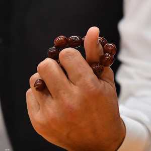 عمران خان يحاول الإمساك بـ"زمام" السلطة رغم حل تحريك إنصاف