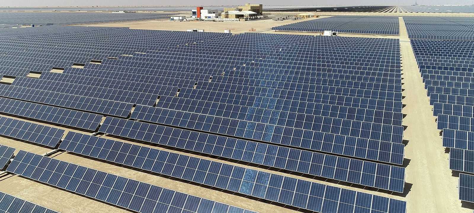 مجمع محمد بن راشد آل مكتوم للطاقة الشمسية