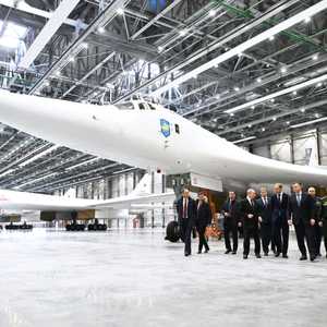 بوتين يزور مصنع الطائرات في مدينة قازان