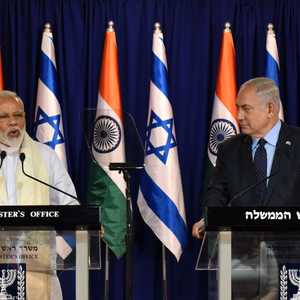 رئيس وزير إسرائيل نتنياهو ونظيره الهندي (أرشيفية)