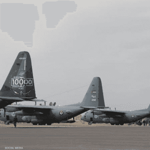 القوات المسلحة الأردنية تنفذ عملية لإنزال مساعات على غزة