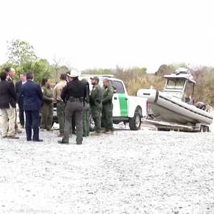 حدود المكسيك حلبة منافسة انتخابية بين بايدن وترامب