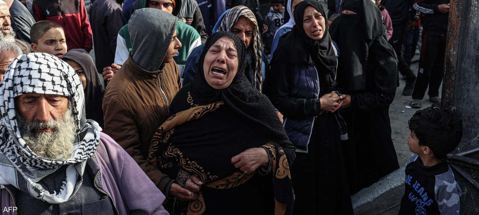 يعيش أهالي غزة أوضاعا إنسانية قاسية