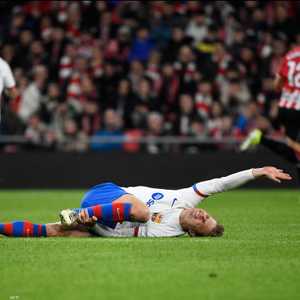 لحظة إصابة دي يونغ