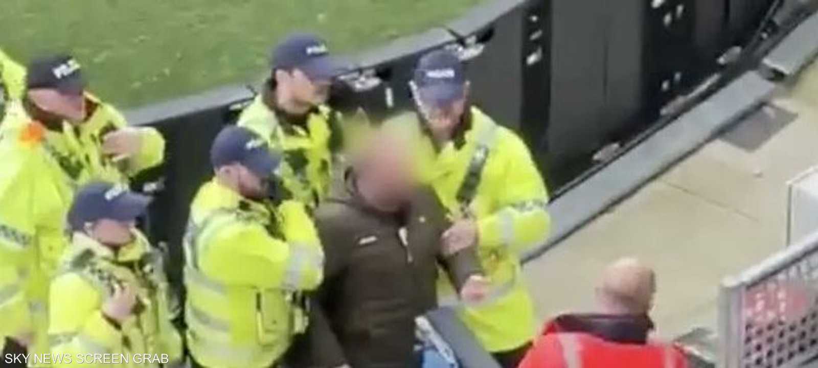 الشرطة ألقت القبض على المشجع بعد السخرية من كارثة ميونيخ