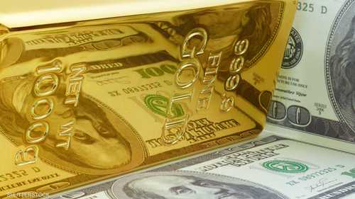 الذهب.. معدن يغري المستثمرين والبنوك المركزية في وقت الأزمات