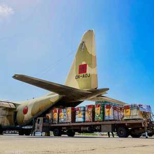 طائرات عسكرية مغربية تنقل مساعدات غذائية إنسانية لسكان غزة