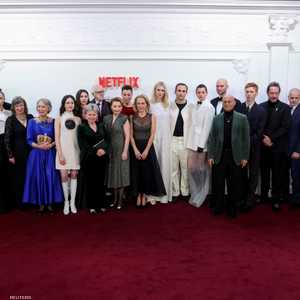 طاقم عمل ذا كراون