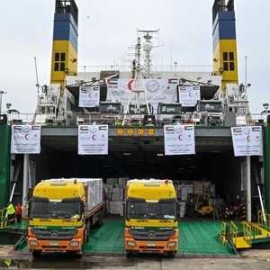 السفينة على متنها 4630 طنا من المواد الإنسانية