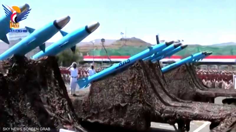 الحوثيون ينقلون صواريخ بعيدة المدى إلى الحديدة