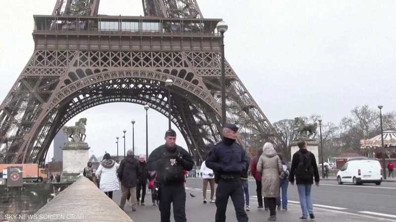 تعزيزات أمنية في شوارع باريس غداة رفع مستوى التأهب إلى أقصاه