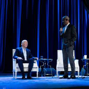 أوباما وكلينتون وبايدن