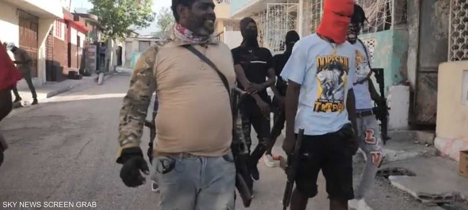 شيريزير أو كما يلقب "باربكيو" سيطر على عاصمة هايتي