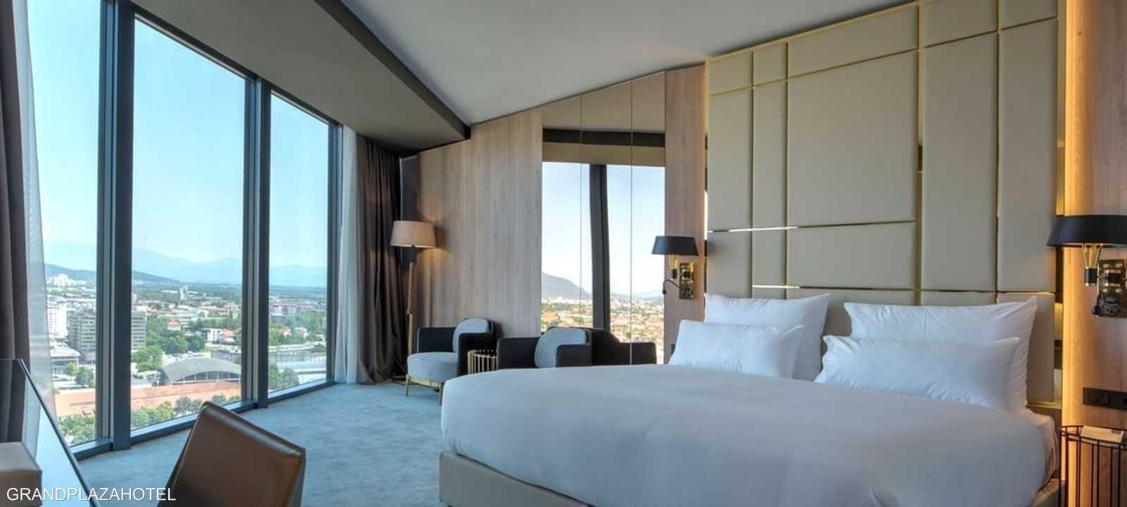 غرفة من الفندق الذي كان يقيم فيه رونالدو