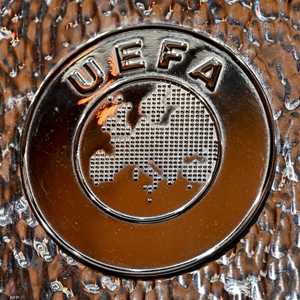 الاتحاد الأوروبي أكد أن المباريات قائمة في موعدها