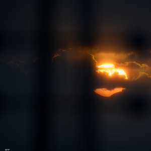 الكسوف الكلي.. حدث فلكي أغرق مناطق بالظلام في وضح النهار