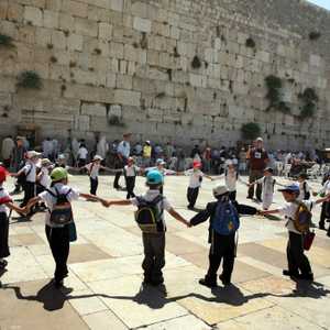 إسرائيل تتحضر لهجوم إيراني يبدو وشيكا