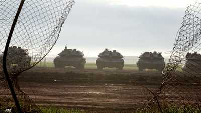 دبابات إسرائيلية تعود إلى شمال غزة وطائرات حربية تقصف رفح