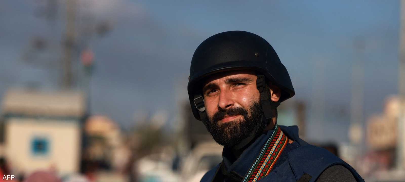 المصور الفلسطيني معتز عزايزة